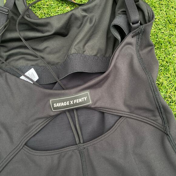 Savage x Fenty Women's Black Curve Alert Jumpsuit Small - Picture 4 of 5